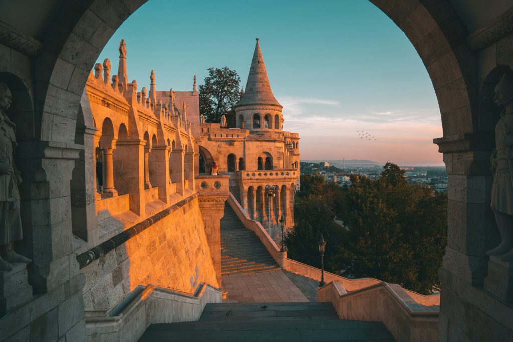 Conference Interpreters in Budapest Синхронные переводчики в Будапеште